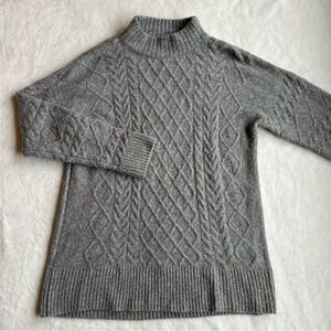 H&M Gray Cable Knit Women's Sweater
